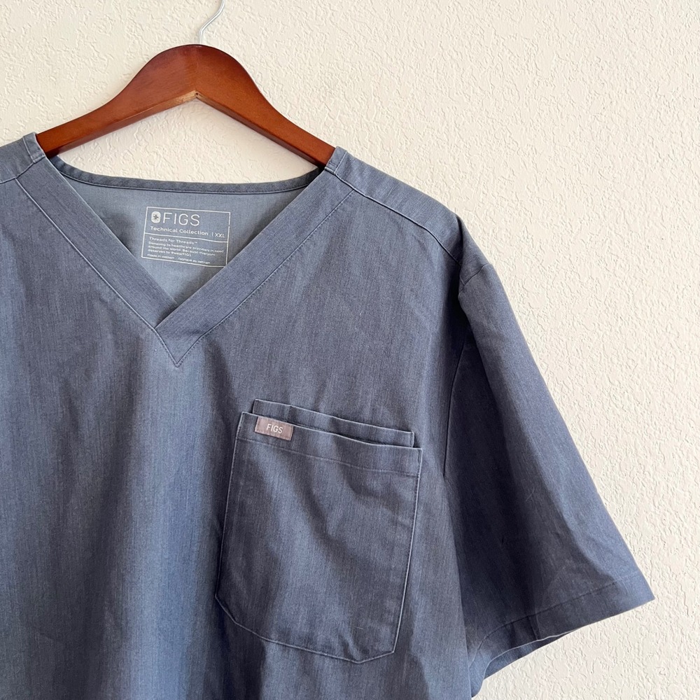 Figs Leon Three-Pocket Scrub Top Size XXL Graphite Gray Technical Collection - Picture 3 of 8